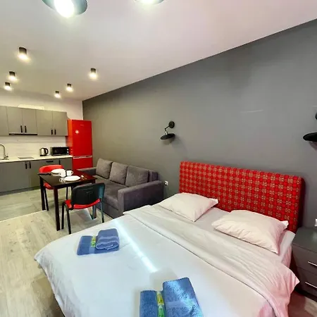 Апартаменты Yes Silver Uzhhorod Exterior photo