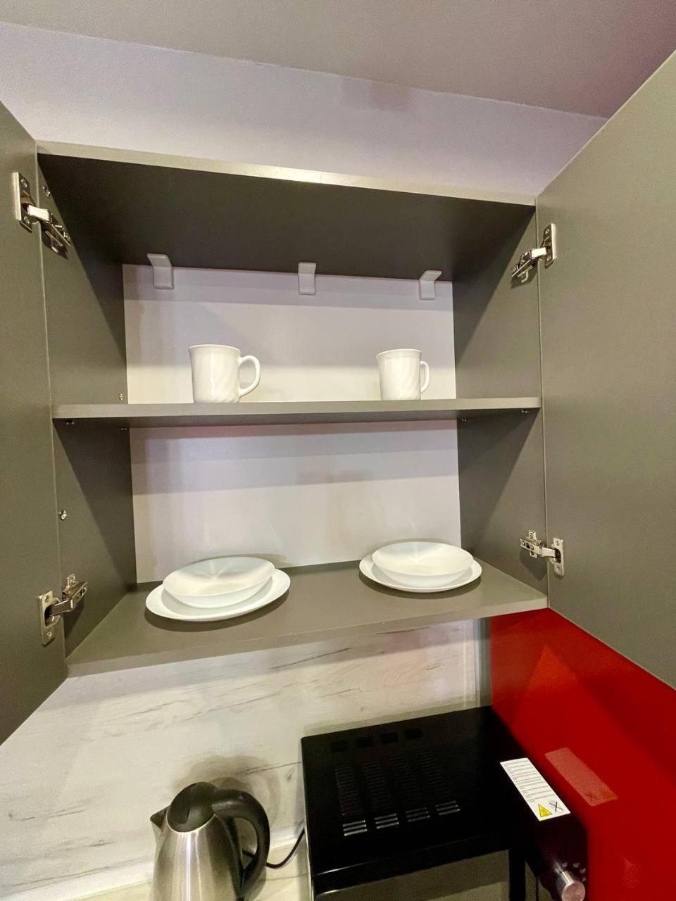 Yes Silver Apartment *